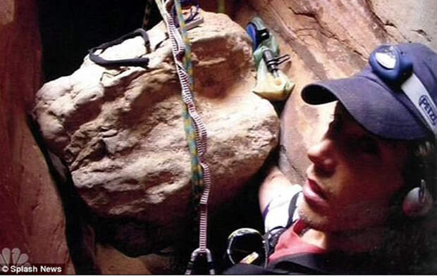 Арон Ралстон (Aron Ralston) - кадр из фильма 127 часов Арон Ралстон (Aron Ralston) - кадр из фильма 127 часов