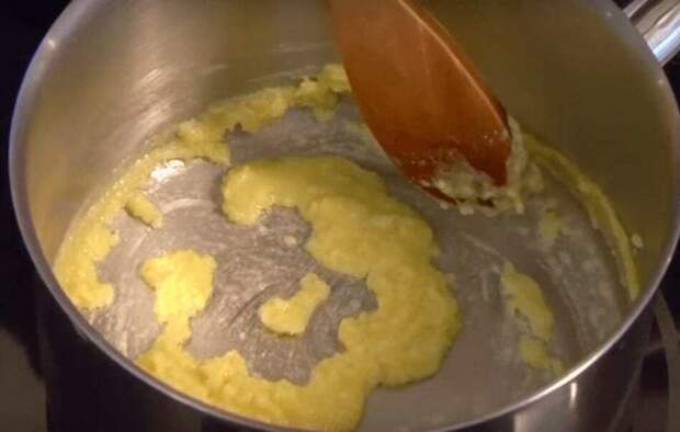 Фрикадельки с картофелем и соусом бешамель: вкусное блюдо в оригинальном исполнении Фрикадельки с картофелем и соусом бешамель: вкусное блюдо в оригинальном исполнении