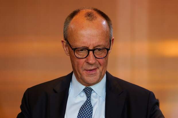 Мерц выступил против быстрого вступления Украины в ЕС