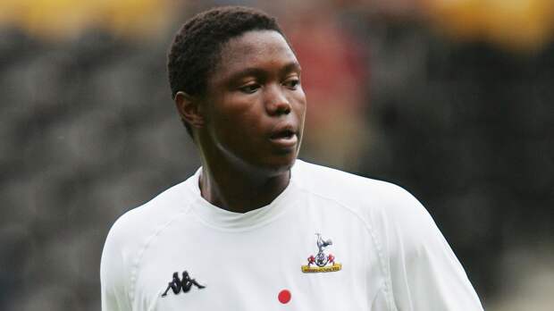 Уничтожить мечту за полтора года: почему «Тоттенхэм» расторг контракт с капитаном сборной ЮАР так быстро