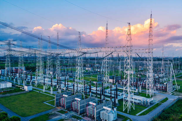 Из-за непогоды без электроснабжения остались около 17 тысяч жителей Крыма