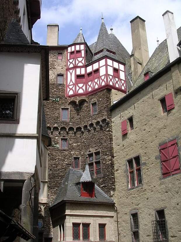 Замок Эльц (Burg Eltz), Германия