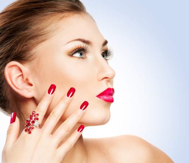 Альтернативный способ удаления лака прост и эффективен – утверждают beauty-блогеры