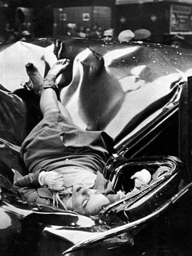 Самоубийство с шиком: 23-летняя Эвелин МакХэйл выпрыгнула с 83-го этажа Эмпайр-Стейт-Билдинг и приземлилась на лимузин одного из сотрудников ООН в 1947 году.