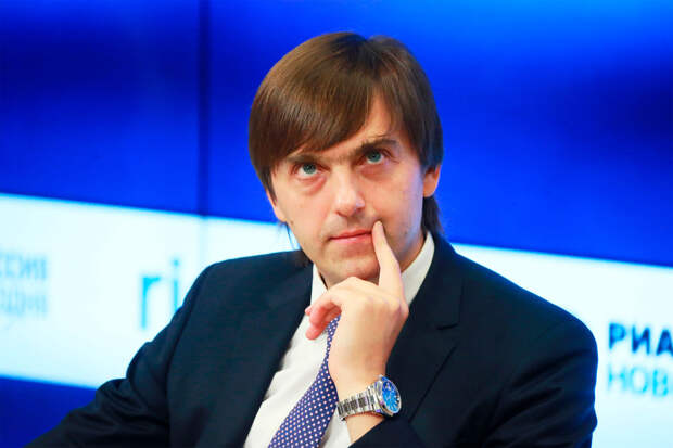 Кравцов объяснил нападения в школах формальным отношением к рекомендациям