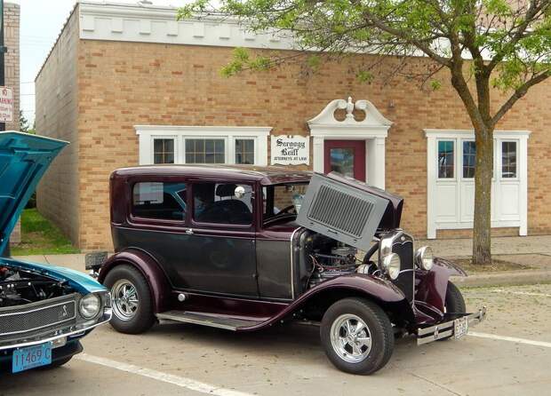 Выставка ретро-автомобилей в штате Висконсин авто, выставка, олдтаймер, ретро автомобили