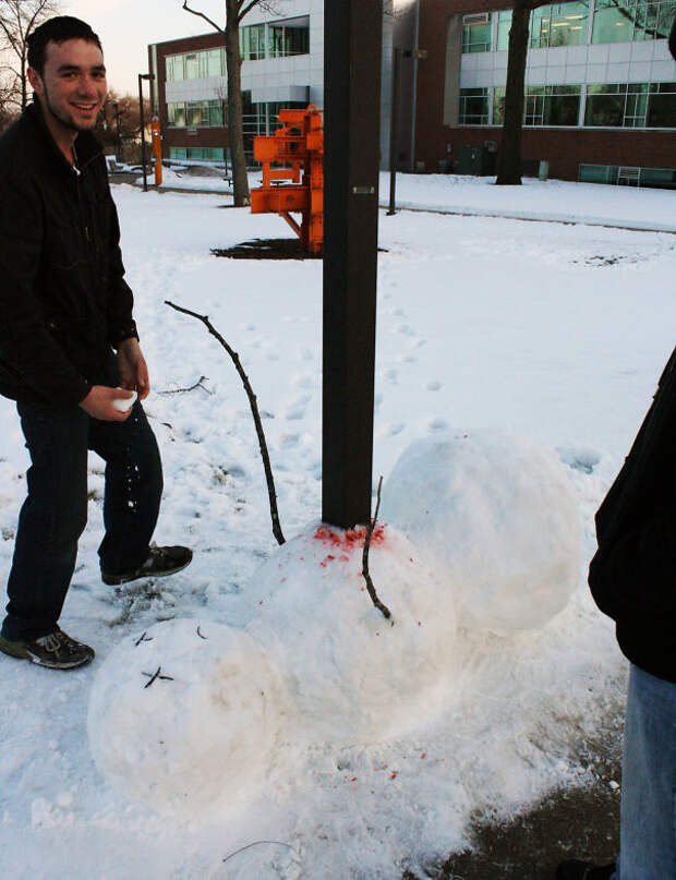 snow-sculpture-art-snowman-winter-7__605