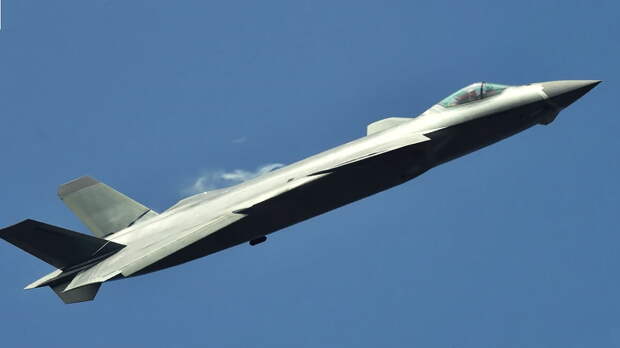 Chengdu J-20 китайский истребитель 5-го поколения