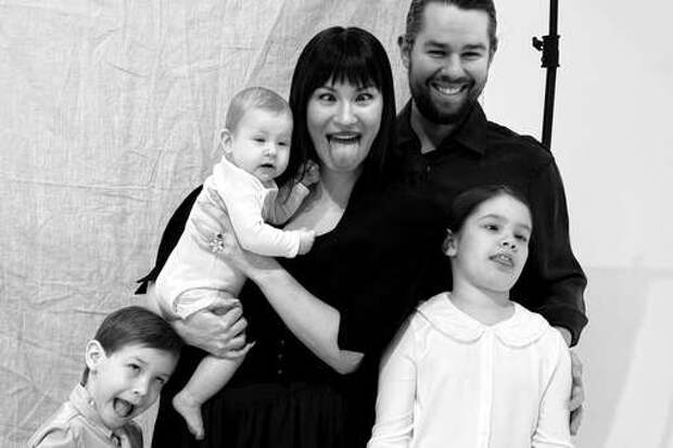 Бизнесвумен Ида Галич опубликовала фото с возлюбленным и детьми