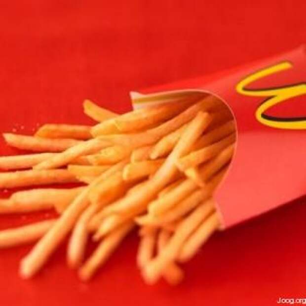 6846500-fast-food-wallpaper