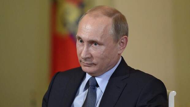 Опрос Pew: большинство россиян поддерживает политику Путина
