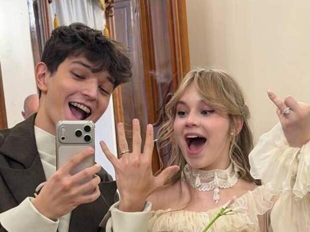 Акмаль официально женился на своей девушке Саше