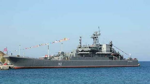 The Drive: маневры российских кораблей в Средиземноморье вызвали замешательство в Пентагоне