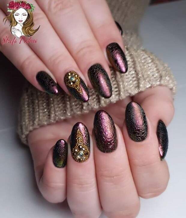 Маникюр в технике «bubbles»