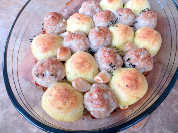 23 шарика вкусного удовольствия в духовке! Еда, Рецепт, Картофельные шарики, Фрикадельки, Готовка, Другая кухня, Видео рецепт, Вкусно, Видео, Длиннопост