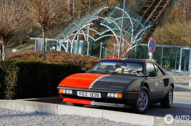 Необычная раскраска Ferrari Mondial (10 фото)