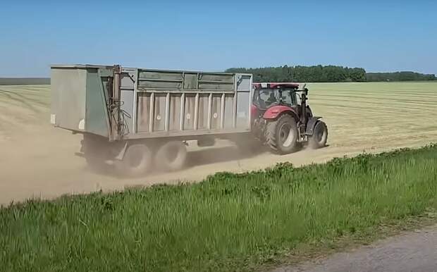 Канадцы похвастались участком и трактором для фермы в Нижегородской области
