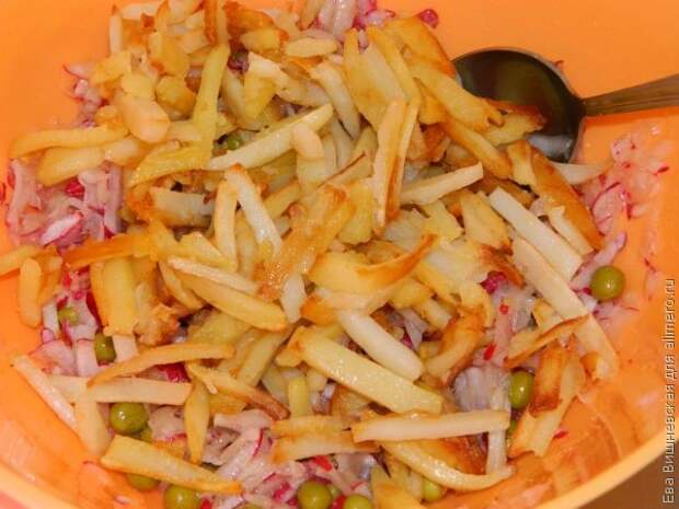 салат с картофелем и редисом салат с картофелем и редисом