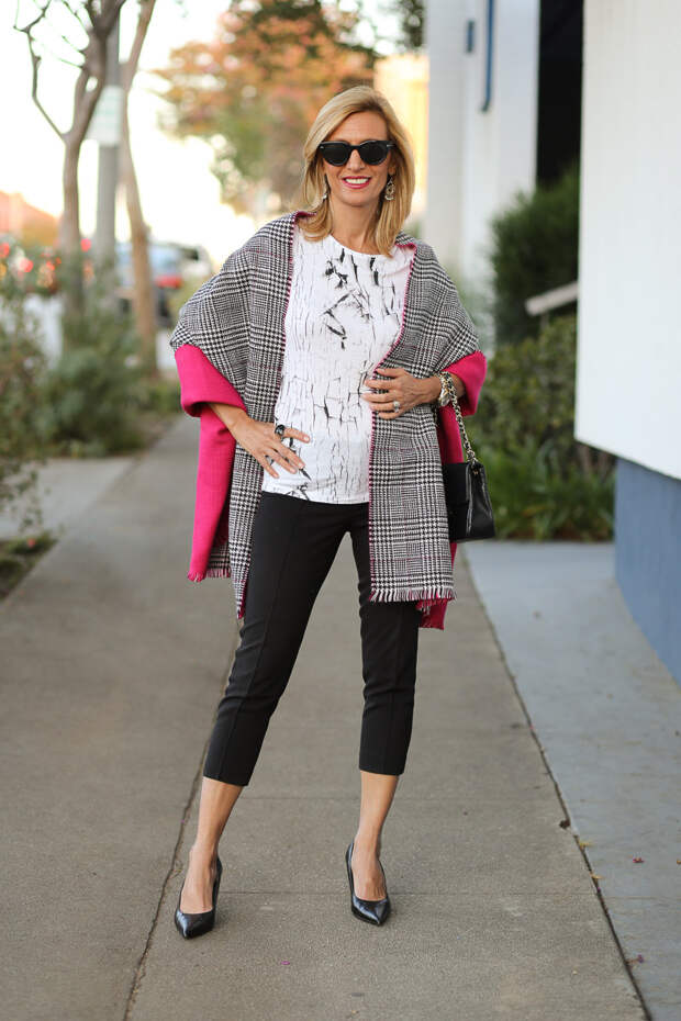 Jacket-Society-Reversible Houndstooth wraps-9489