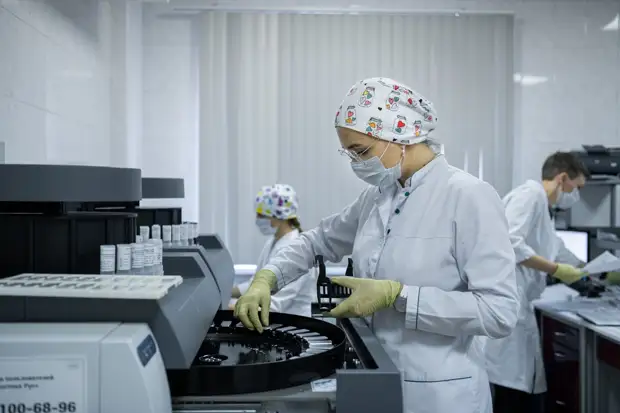 Эксперт объяснил, чем грозит отказ иностранных фармкомпаний от исследований в России