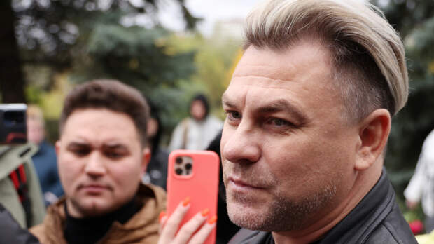 Только при свидетелях: экс-солист «На-На» Паша Соколов про встречи с фанатками