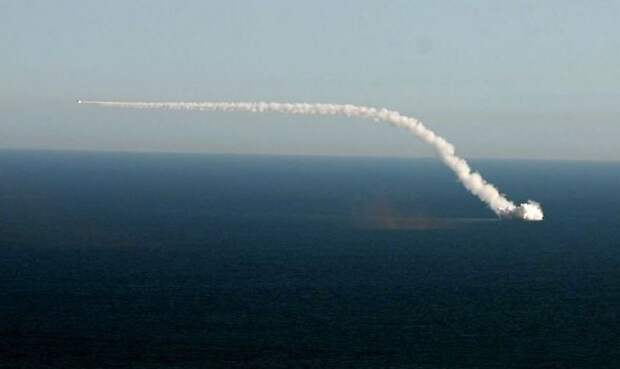 Россия нанесла удар по ИГИЛ крылатыми ракетами с подводной лодки Россия нанесла удар по ИГИЛ крылатыми ракетами с подводной лодки