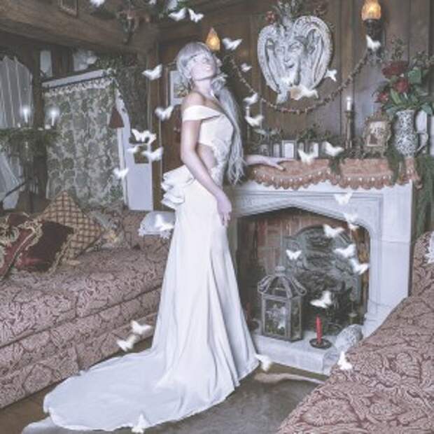 April Banbury (6)
