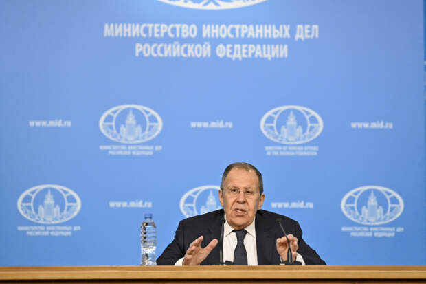 Лавров предупредил Европу о «военном ответе»