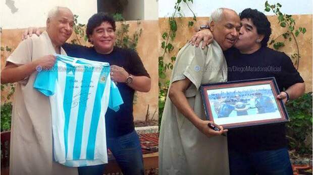 Марадона извинился за гол, забитый рукой в 1986 году