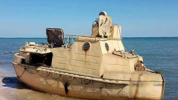 Коллеги рассказали о выжившем после атаки ВСУ на судно в Азовском море механике