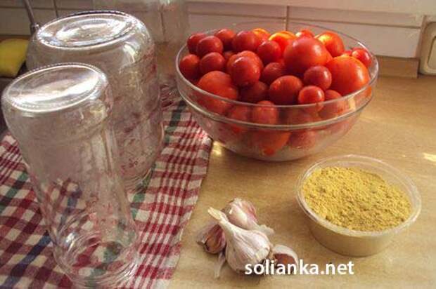 pomidori-s-chesnokom-na-zimu1 (500x333, 54Kb)