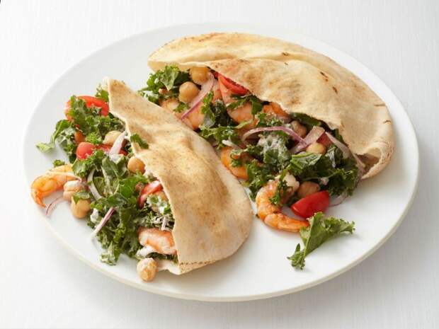 Лепёшка с овощной начинкой. \ Фото: pinterest.com. Лепёшка с овощной начинкой. \ Фото: pinterest.com.