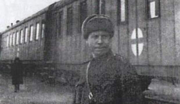 Эшелоны «с того света»: как военно-санитарные поезда обманывали смерть Эшелоны «с того света»: как военно-санитарные поезда обманывали смерть