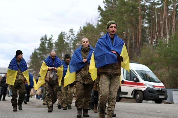 Бойцы ВСУ жалуются, что командование бросило их без припасов и эвакуации