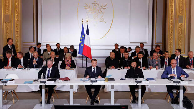 Стармер: коалиция желающих подписала документ о размещении войск на Украине