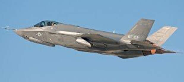 AF-02-F-35A-461FLTS-640x425