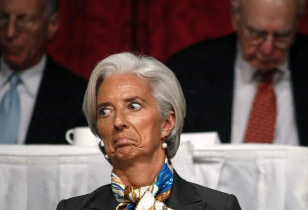 Скандал: МВФ массово подкупал греческих журналистов