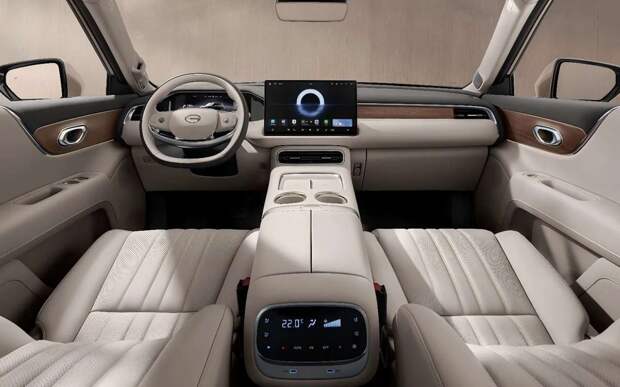 Новый крупный кроссовер начали сертифицировать для российского рынка