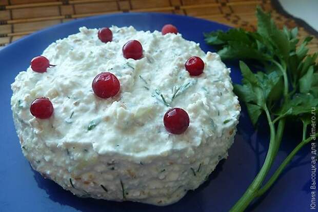 Закуска из творога с орехами Закуска из творога с орехами