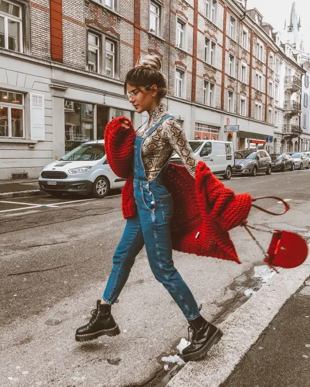 13 вариантов с чем носить красную кофту и выглядеть безупречно