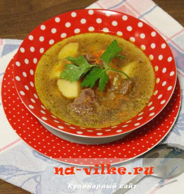 Тушёная картошка с говяжьими рёбрышками в мультиварке