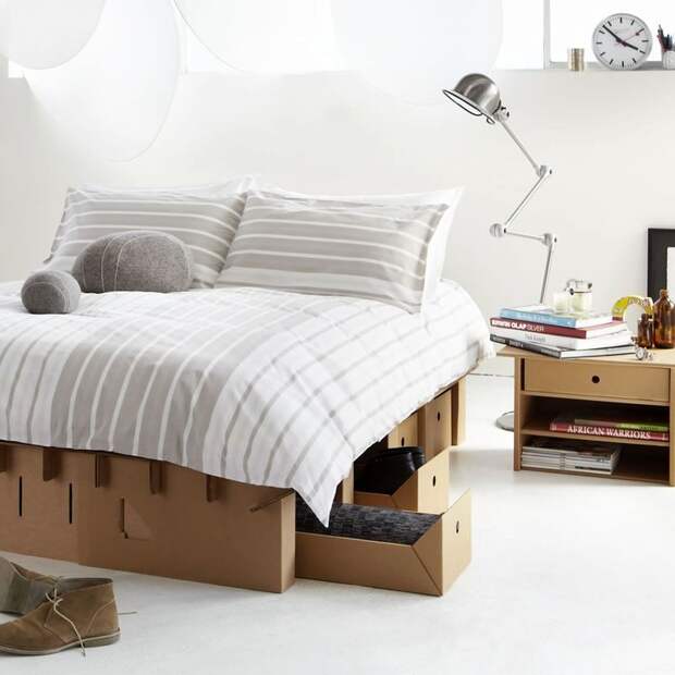 прочная картонная кровать от Karton Group