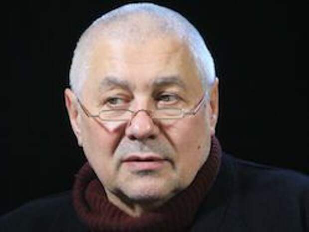 Новость на Newsland: Павловский: на столе Путина лежат отчеты о вылазках рептилоидов