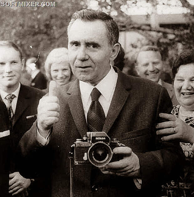 gromyko_nikon_500