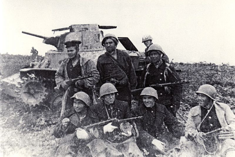 Что с боем брал десант...