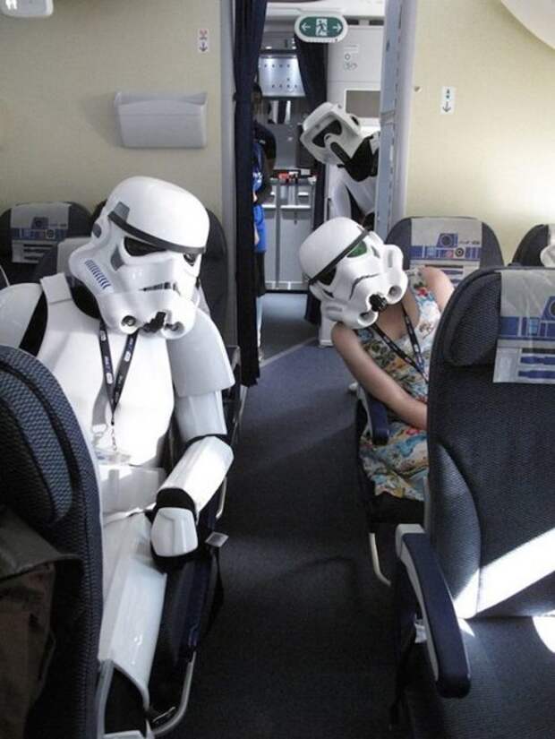 В Японии выполняют авиарейсы для фанатов Star Wars (13 фото)