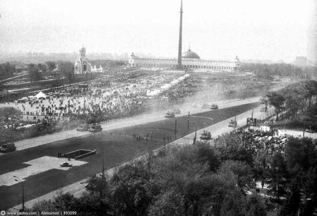 Прогулка по Москве 1995 года 90-е, москва, фотографии