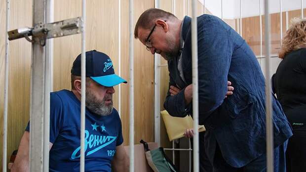 Мосгорсуд оставил в силе приговор петербургским генералам