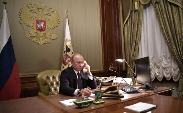 Владимир Путин рассчитывает на мирное урегулирование конфликта в Армении Владимир Путин рассчитывает на мирное урегулирование конфликта в Армении