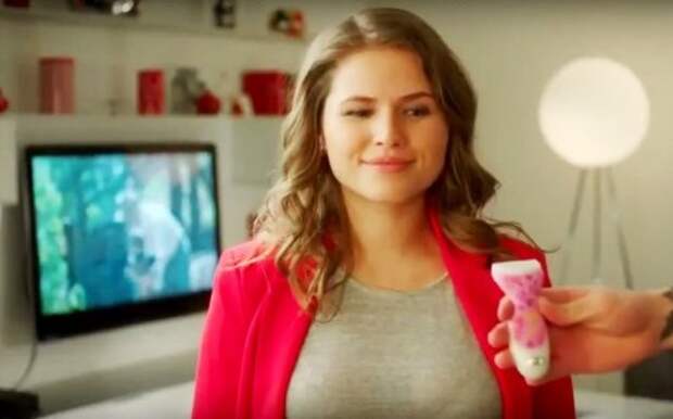 Звезда клипа «Экспонат» Юлия Топольницкая снялась в новом видео